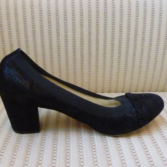 Chanel Black Metallic Suede Ruffle Toe Pumps - Picture 7 of 12